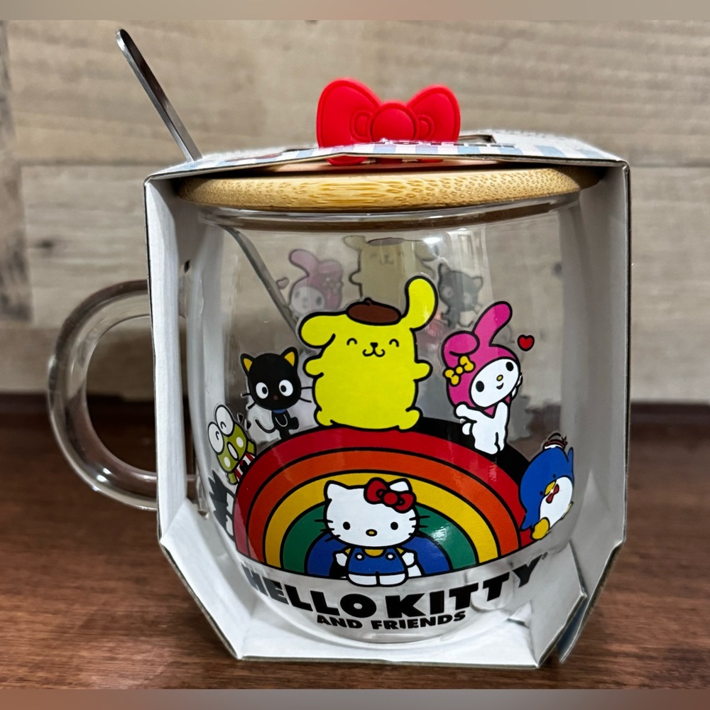 Hello Kitty and Friends glass mug with topper - NEW